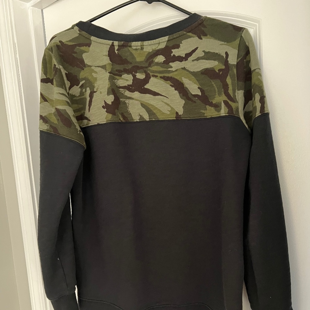 LL Bean Signature Sweatshirt